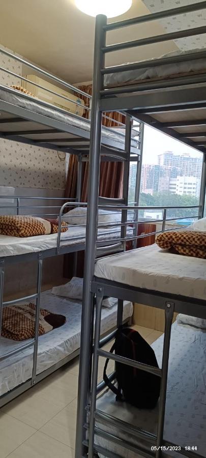 The Cultural Crashpad - 康乃馨旅館 Гонконг Экстерьер фото